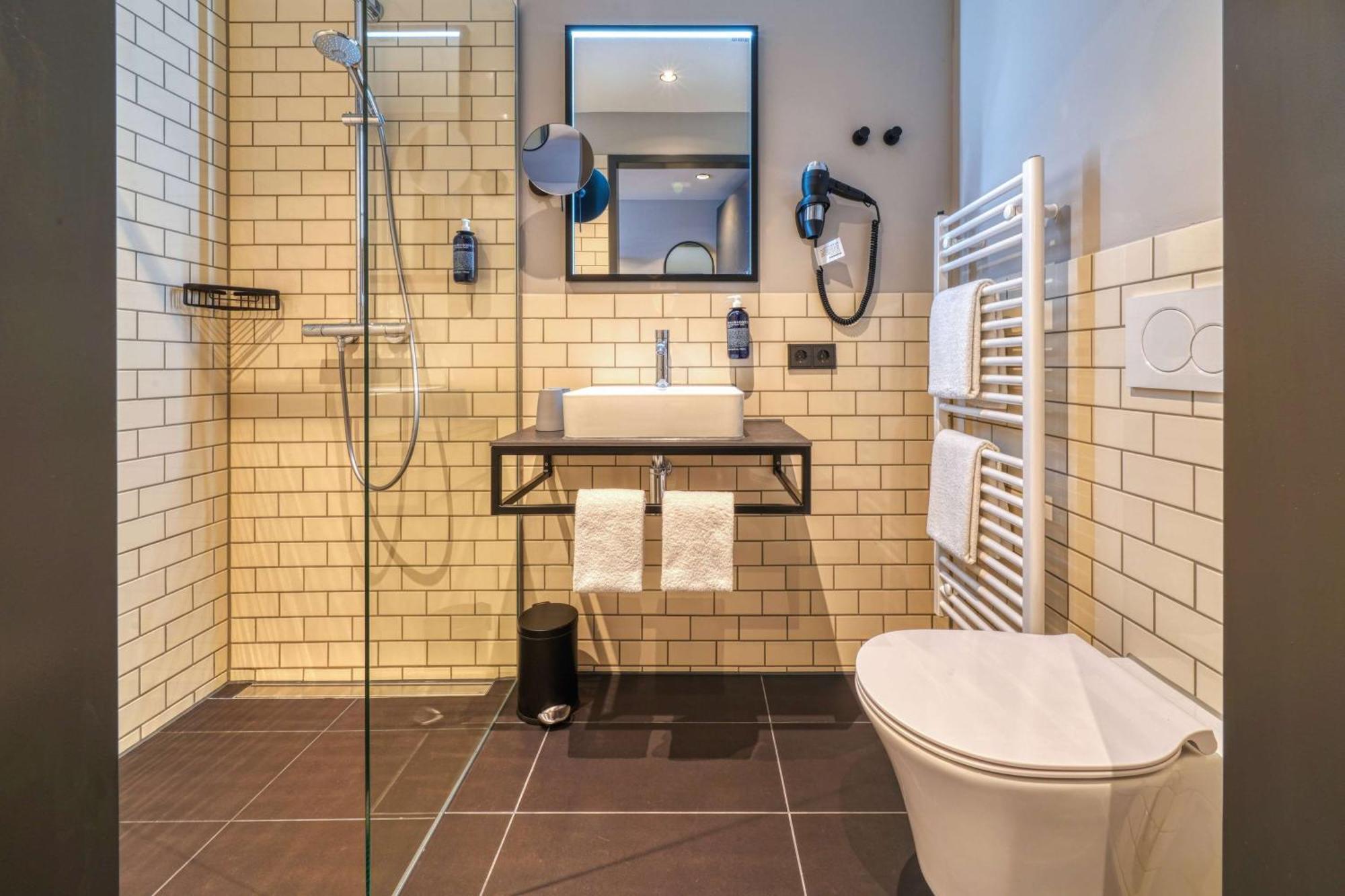 Nyce Hotel Ulm City, Trademark Collection By Wyndham Eksteriør billede